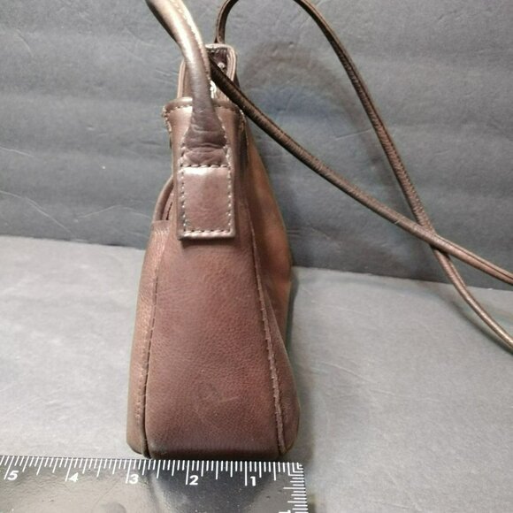 Fossil Leather Crossbody Bag With Key Charm Zippered Pockets, Small Brown Purse - Picture 8 of 9